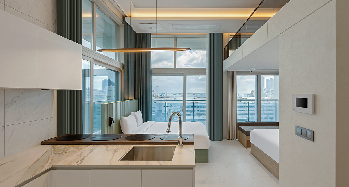 Terrace Family Jagalchi Corner Ocean